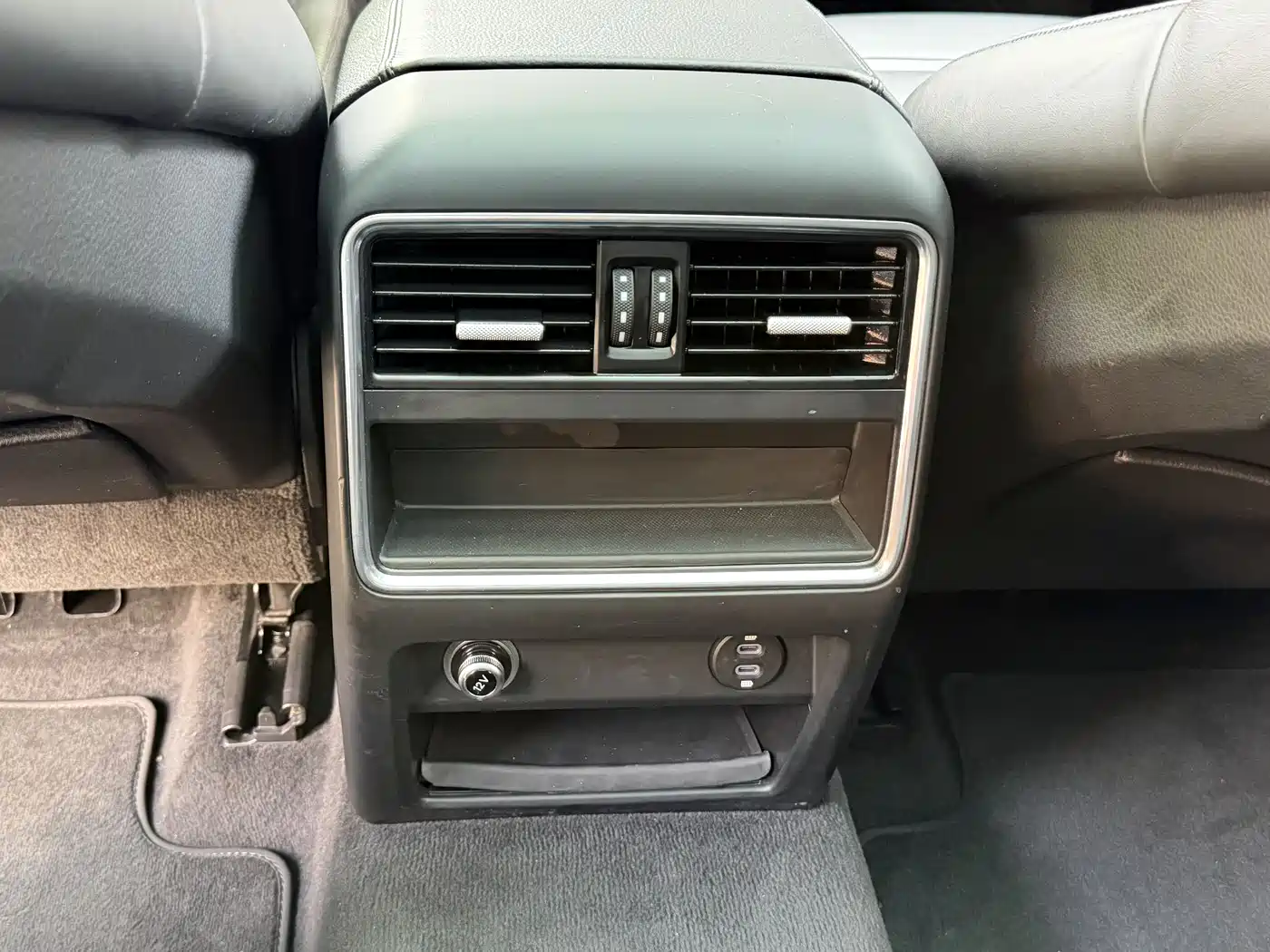 Porsche Cayenne New Energy 2021 Cayenne E-Hybrid 2.0T фото 19