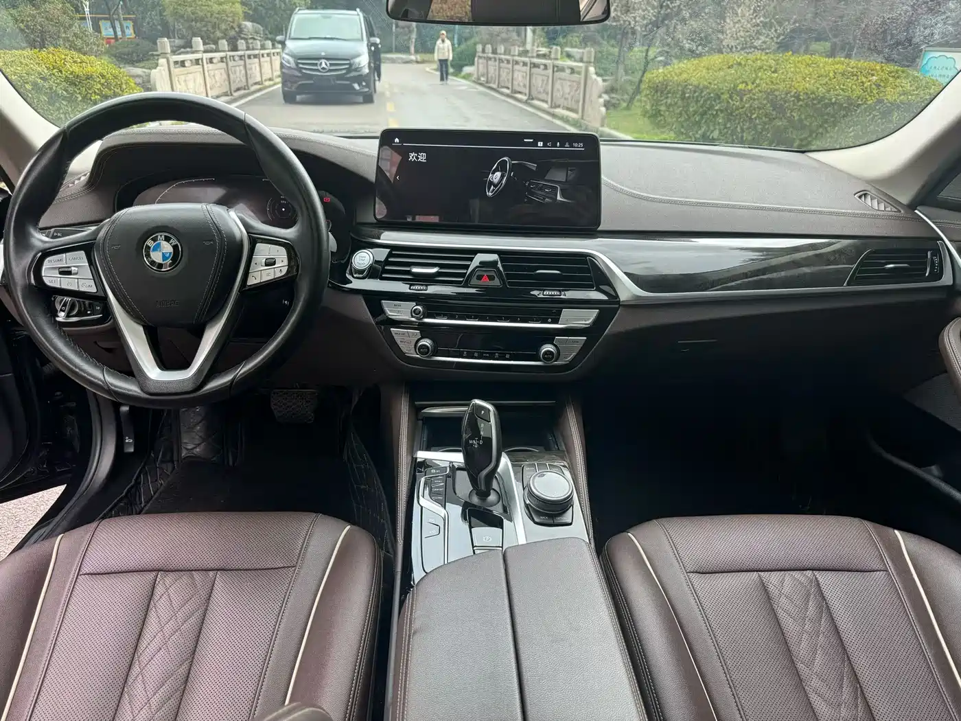 BMW 5 Series 2021 525Li Luxury Package фото 5