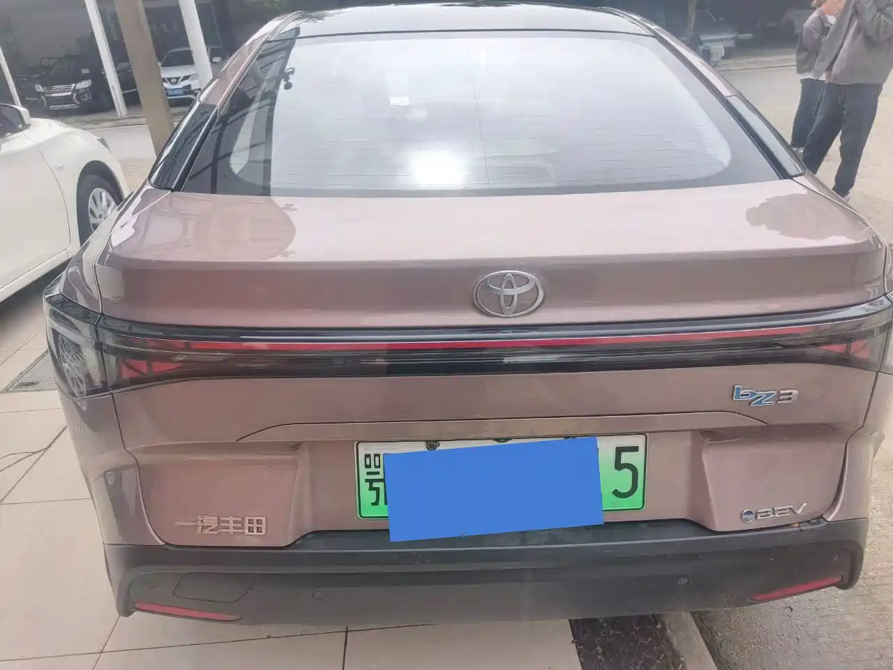 Toyota bZ3 2023 616km Long Range Premium фото 14
