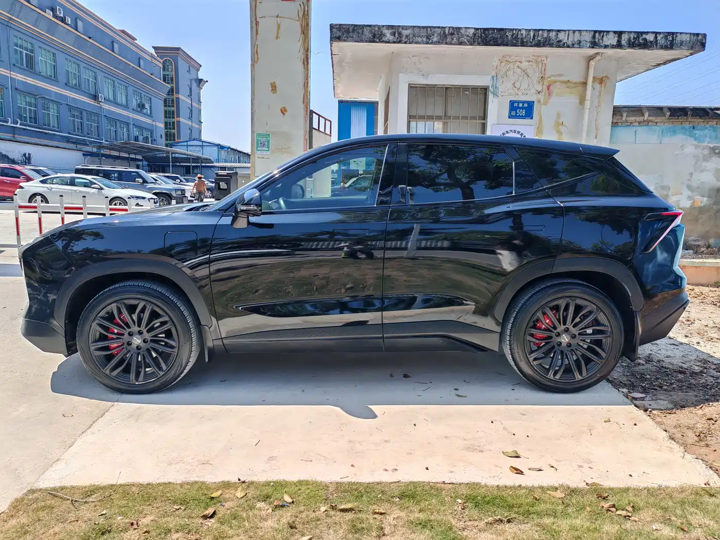 Jetour Dasheng i-DM 2023 2022 1.5T DHT Lightning 01