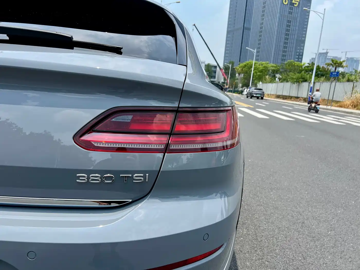 Volkswagen FAW-Volkswagen CC 2021 Shooting Brake 380TSI Hunter Heart Edition фото 30