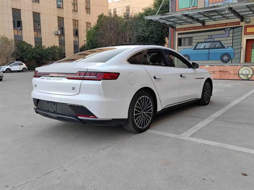 BYD Han 2020 EV Extended Range Luxury фото 20