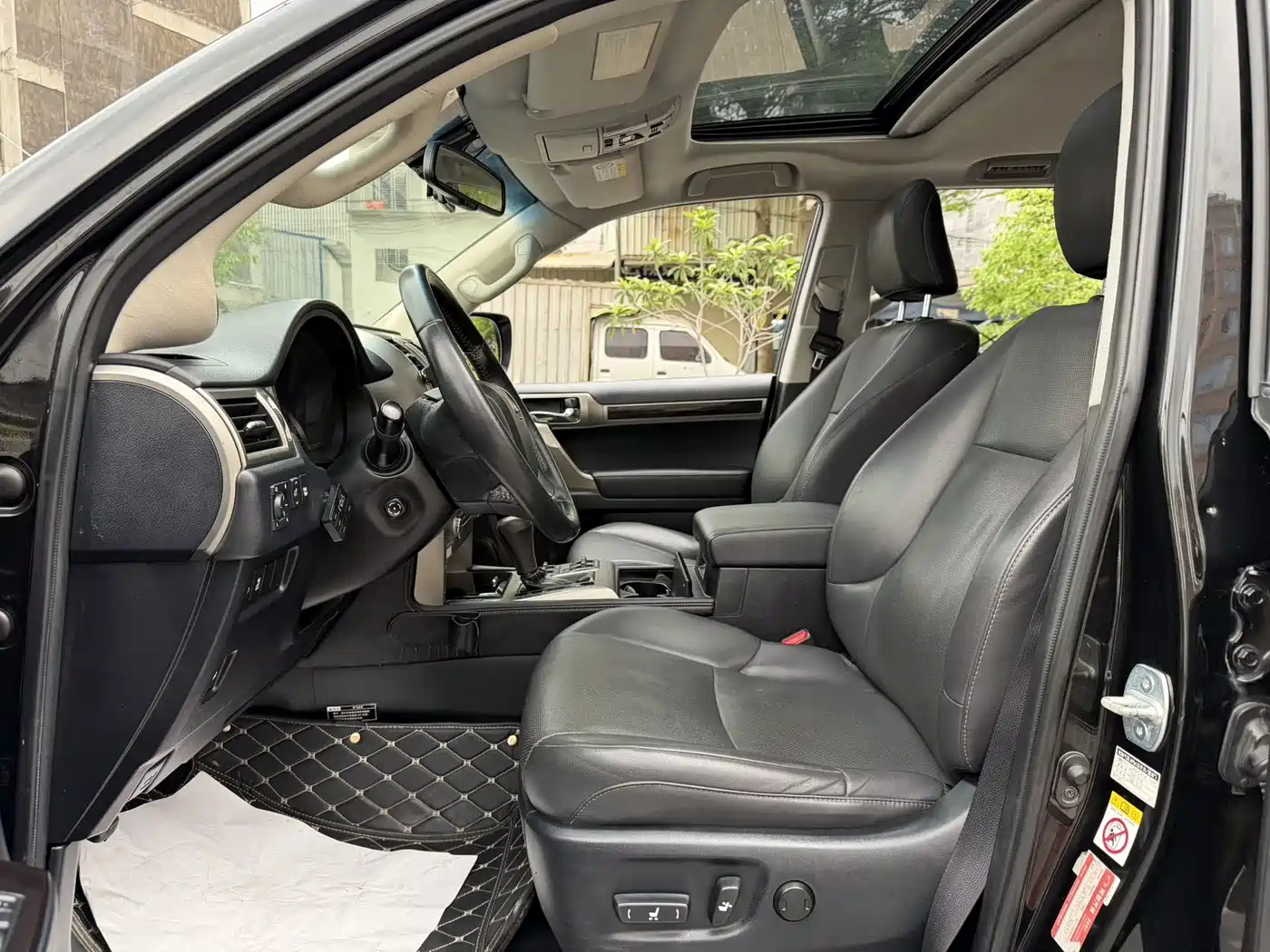 Lexus GX 2015 400 Luxury Edition фото 4