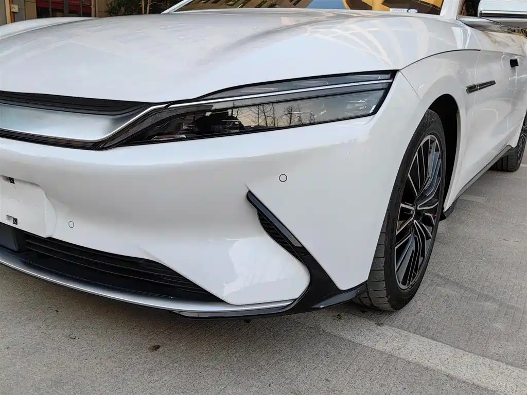 BYD Han 2020 EV Extended Range Luxury фото 4