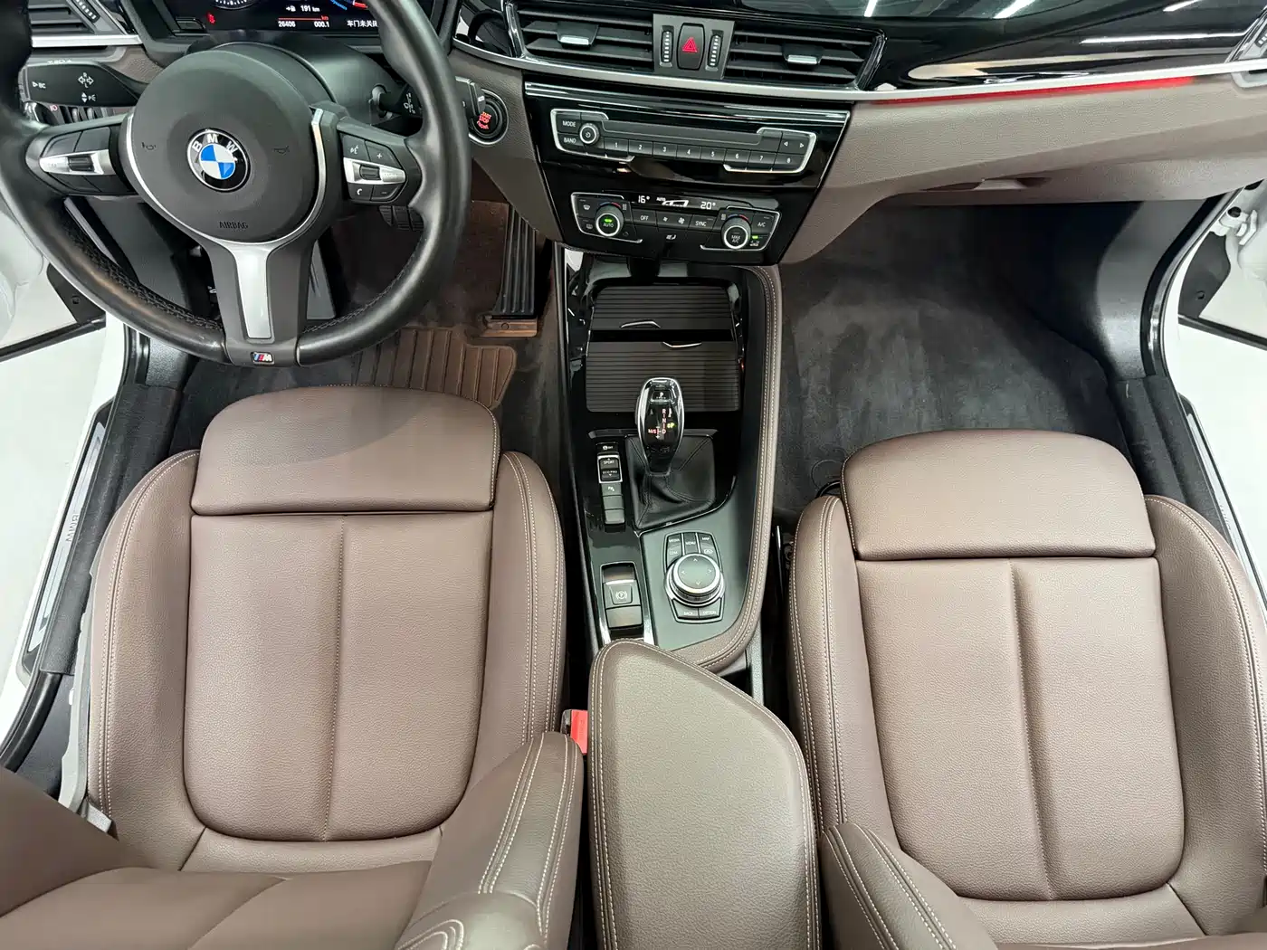 BMW X1 2022 sDrive20Li Premium фото 9