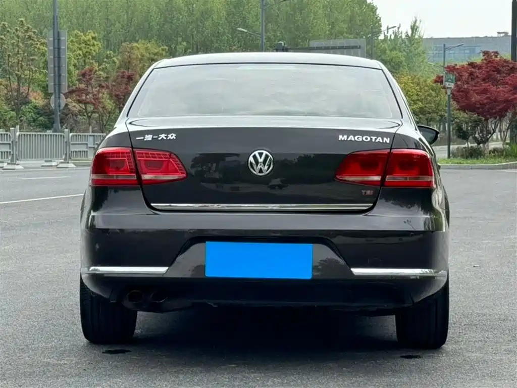 Volkswagen Magotan 2015 Facelift 2.0TSI Premium фото 6