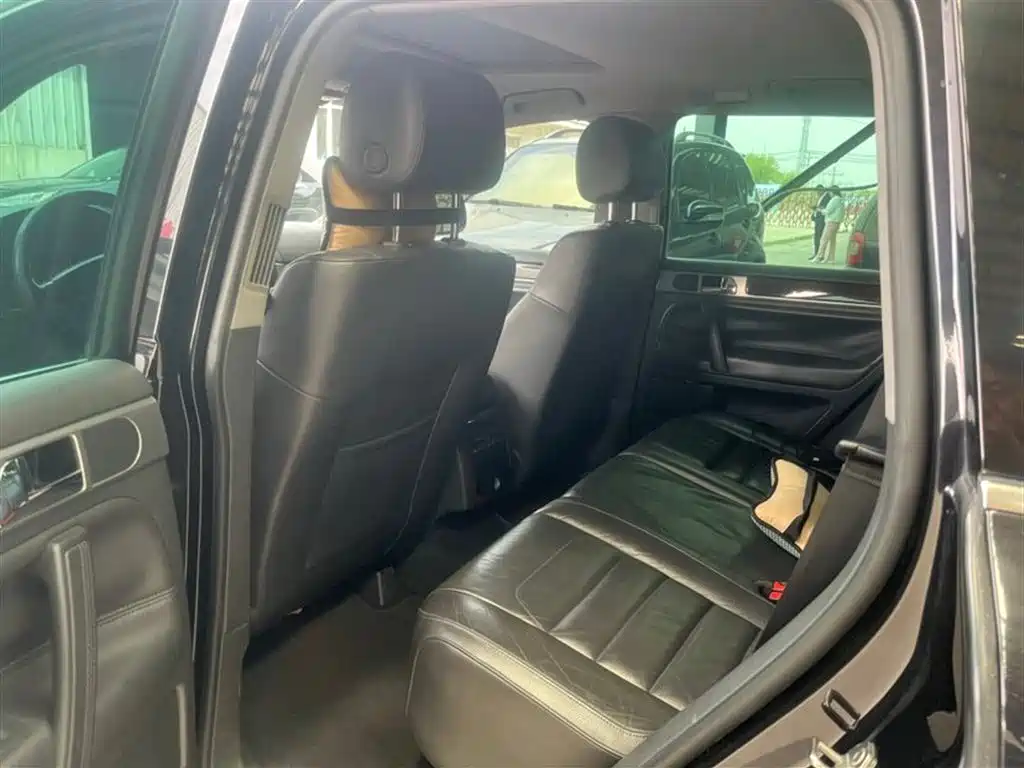 Volkswagen Touareg 2009 3.0T Diesel Standard фото 7
