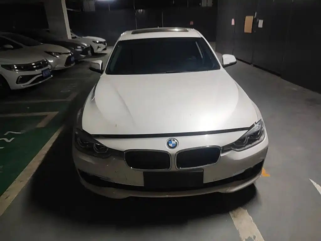 BMW 3 Series 2016 320Li Fashion Model фото 3