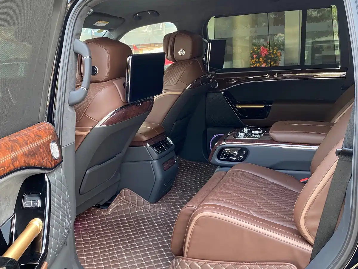 Hongqi Guoyao 2022 4.0T Premium Flagship 4-Seater фото 14