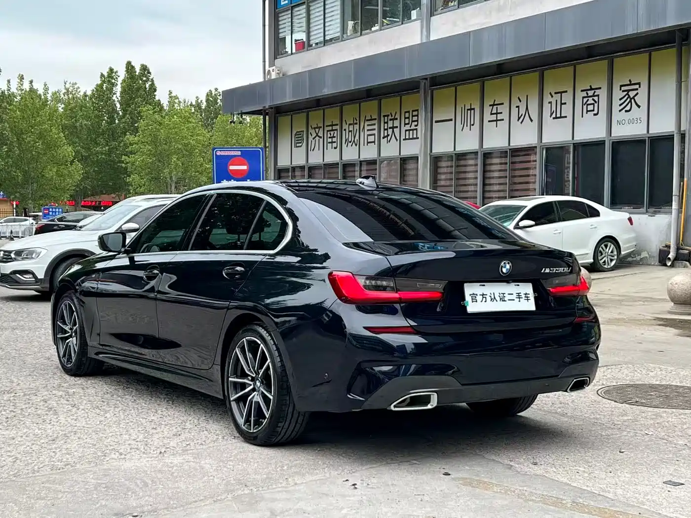 BMW 3 Series 2021 320Li M Sport Package фото 9