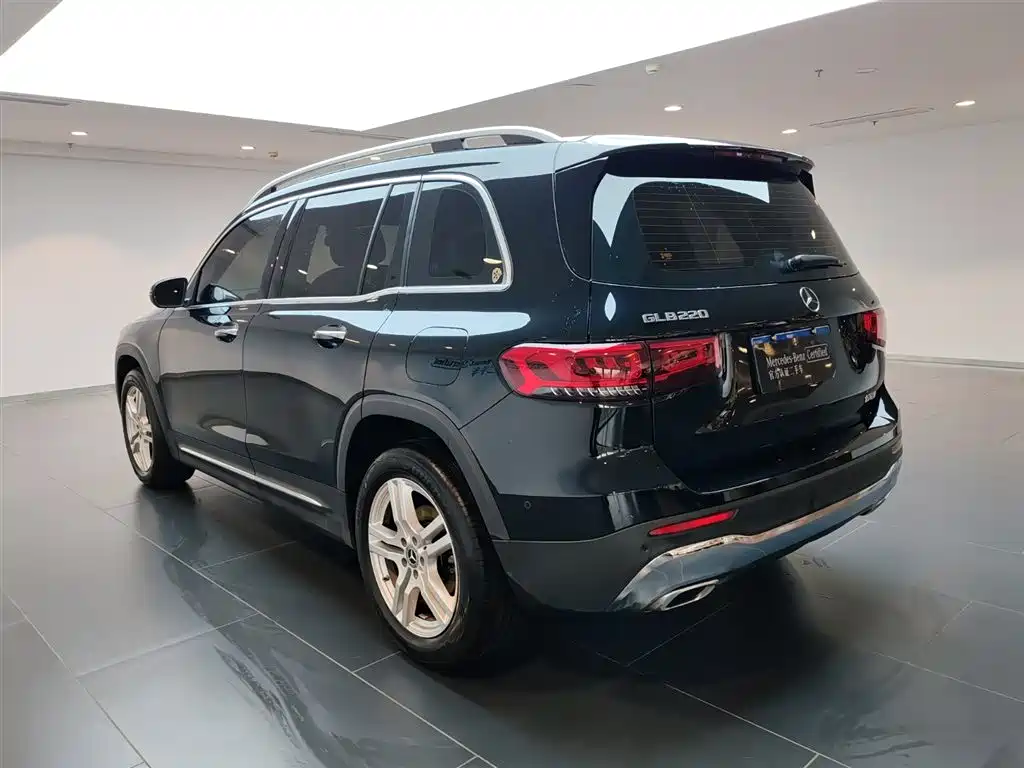 Mercedes-Benz GLB 2023 GLB 220 Dynamic фото 5