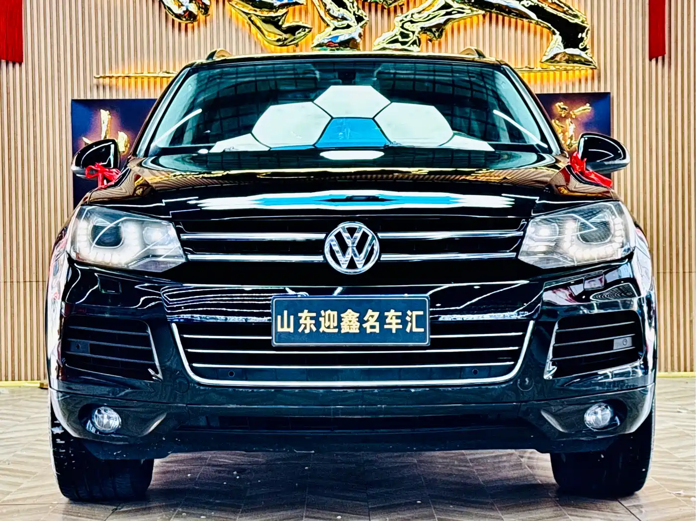 Volkswagen Touareg 2011 3.0TSI Premium фото 2