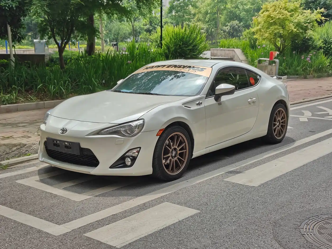 Toyota 86 2013 2.0L Automatic Luxury