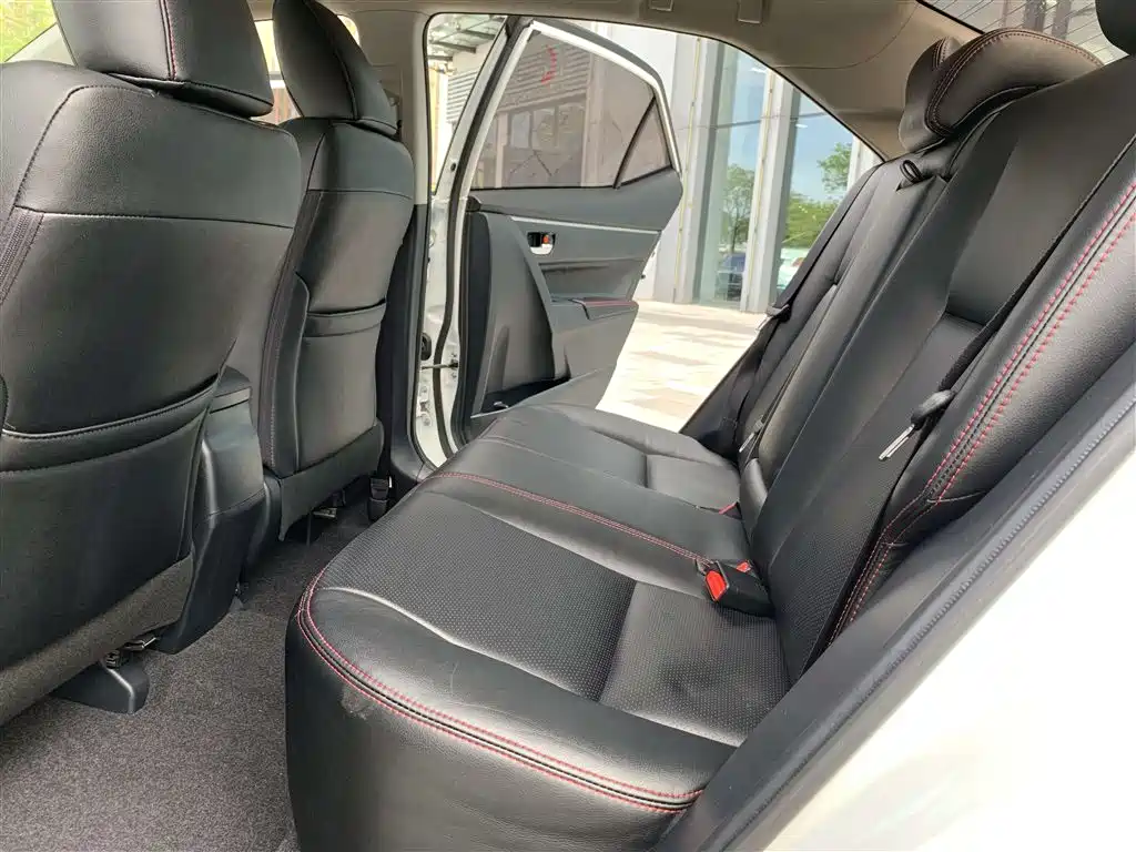 Toyota Levin 2017 Facelift 185T CVT Elite Edition China VI фото 12
