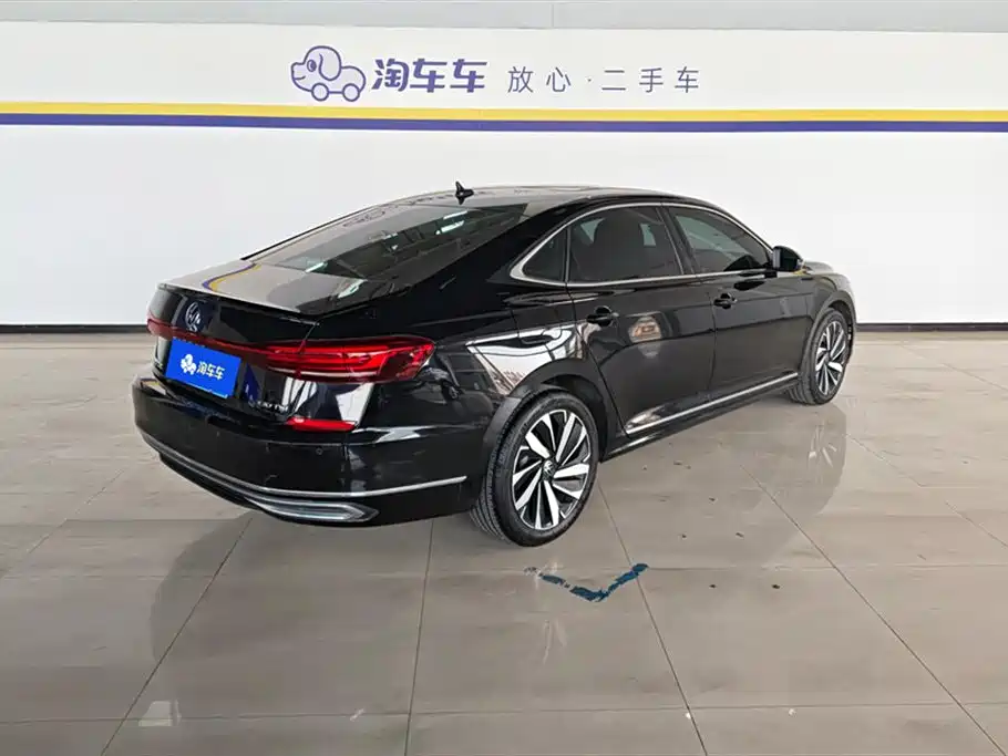 Volkswagen Passat 2024 330TSI Elite Edition фото 3