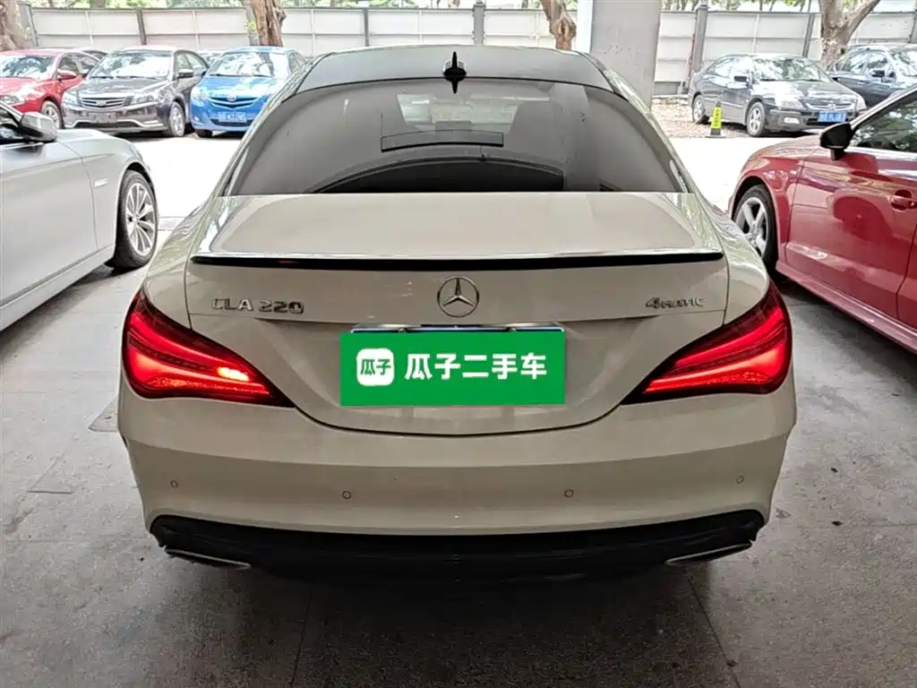 Mercedes-Benz CLA (Import) 2016 Facelift CLA 220 4MATIC фото 6