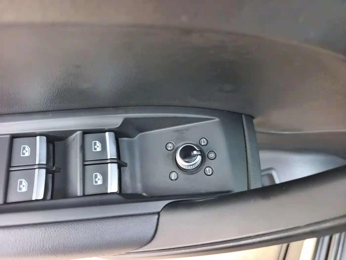Audi Q5L 2020 40 TFSI Prestige Progressive фото 10