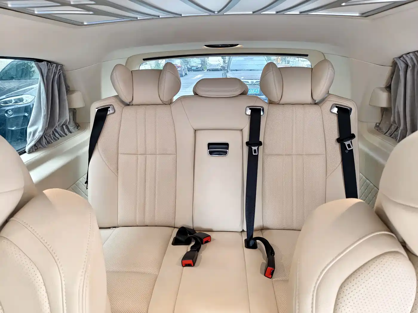 Mercedes-Benz Vito 2021 2.0T Business Edition 7-seater фото 32