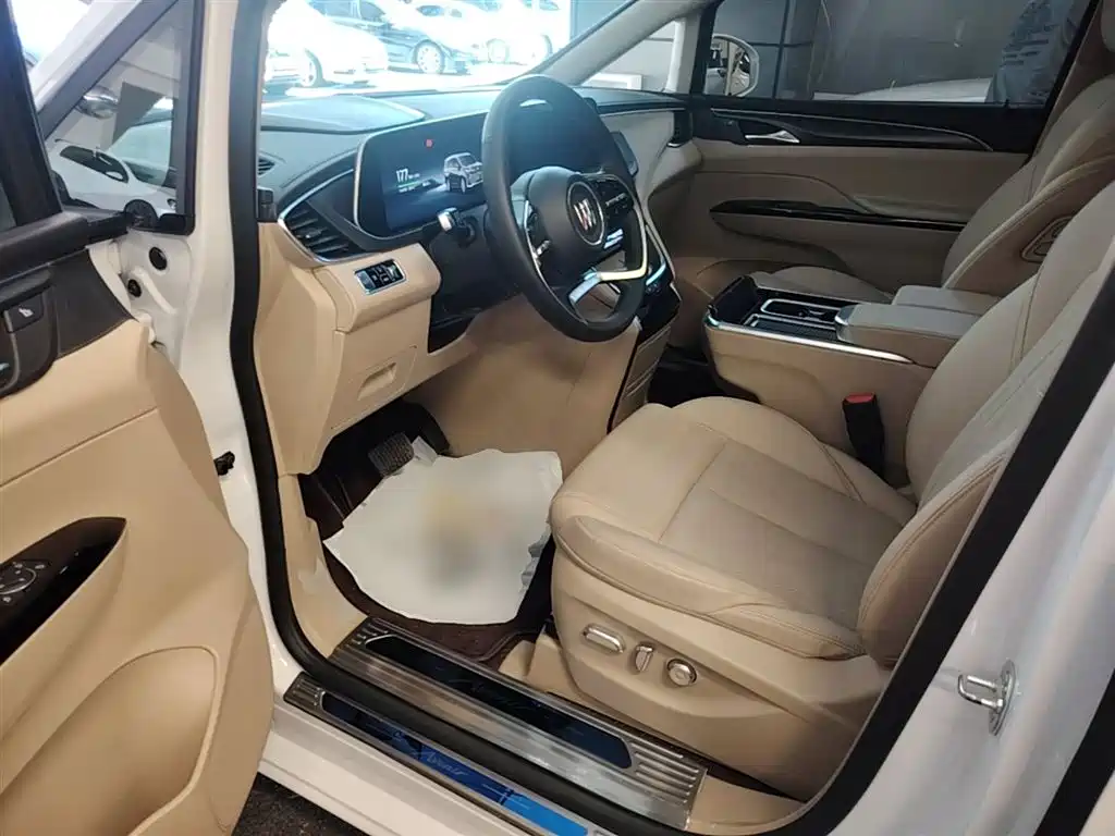 Buick GL8 New Energy 2025 Land Honor Premium Edition 7-Seater фото 16