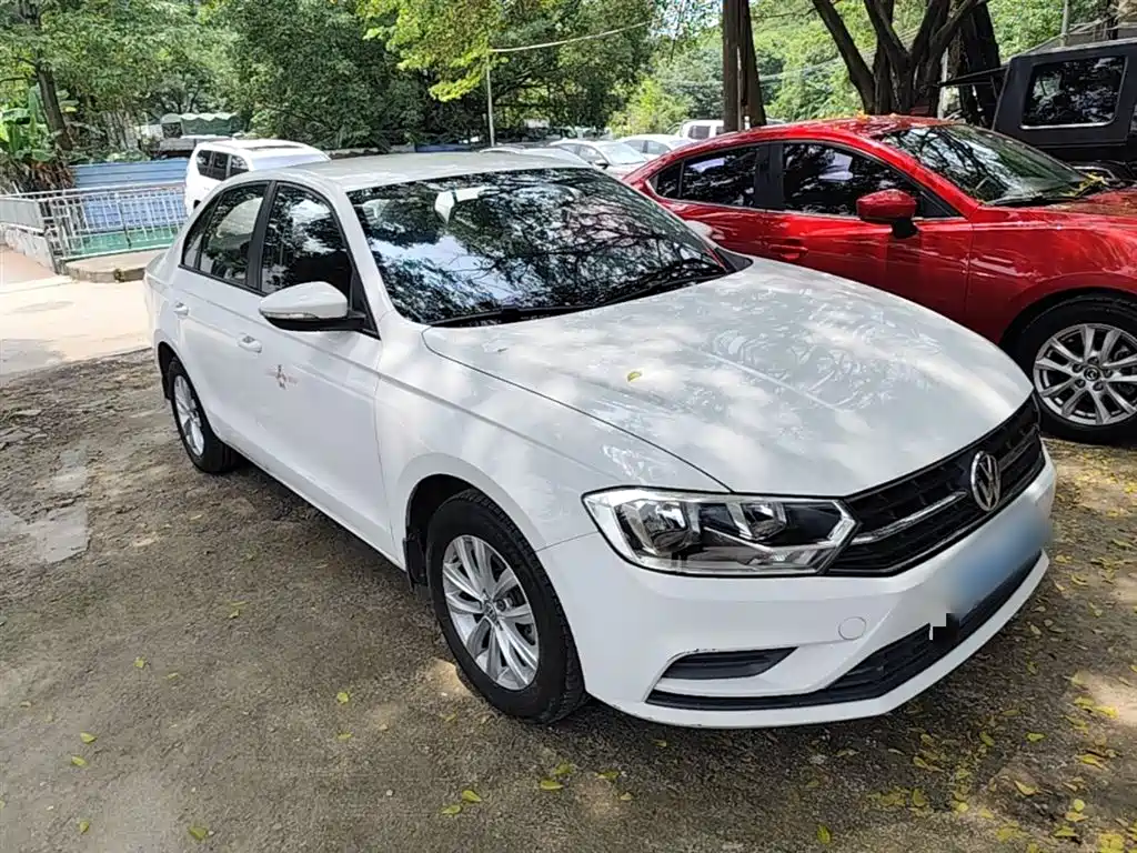 Volkswagen Bora 2016 Model 1.6L Automatic Fashion фото 4