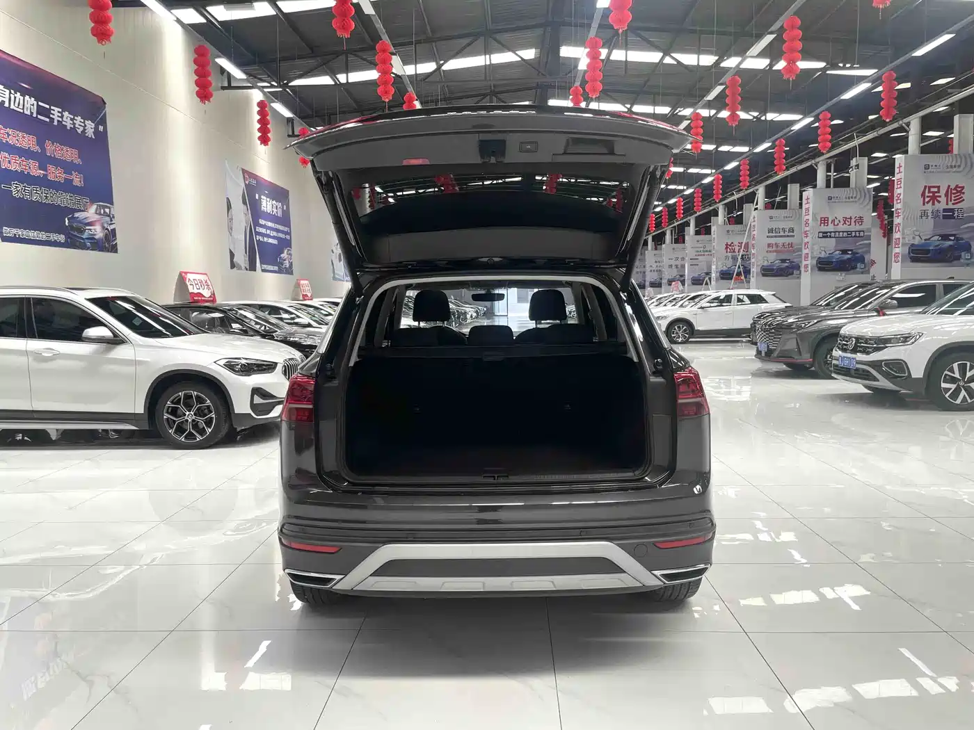 Volkswagen Tayron 2022 280TSI 2WD Luxury Smart Connect Edition фото 16