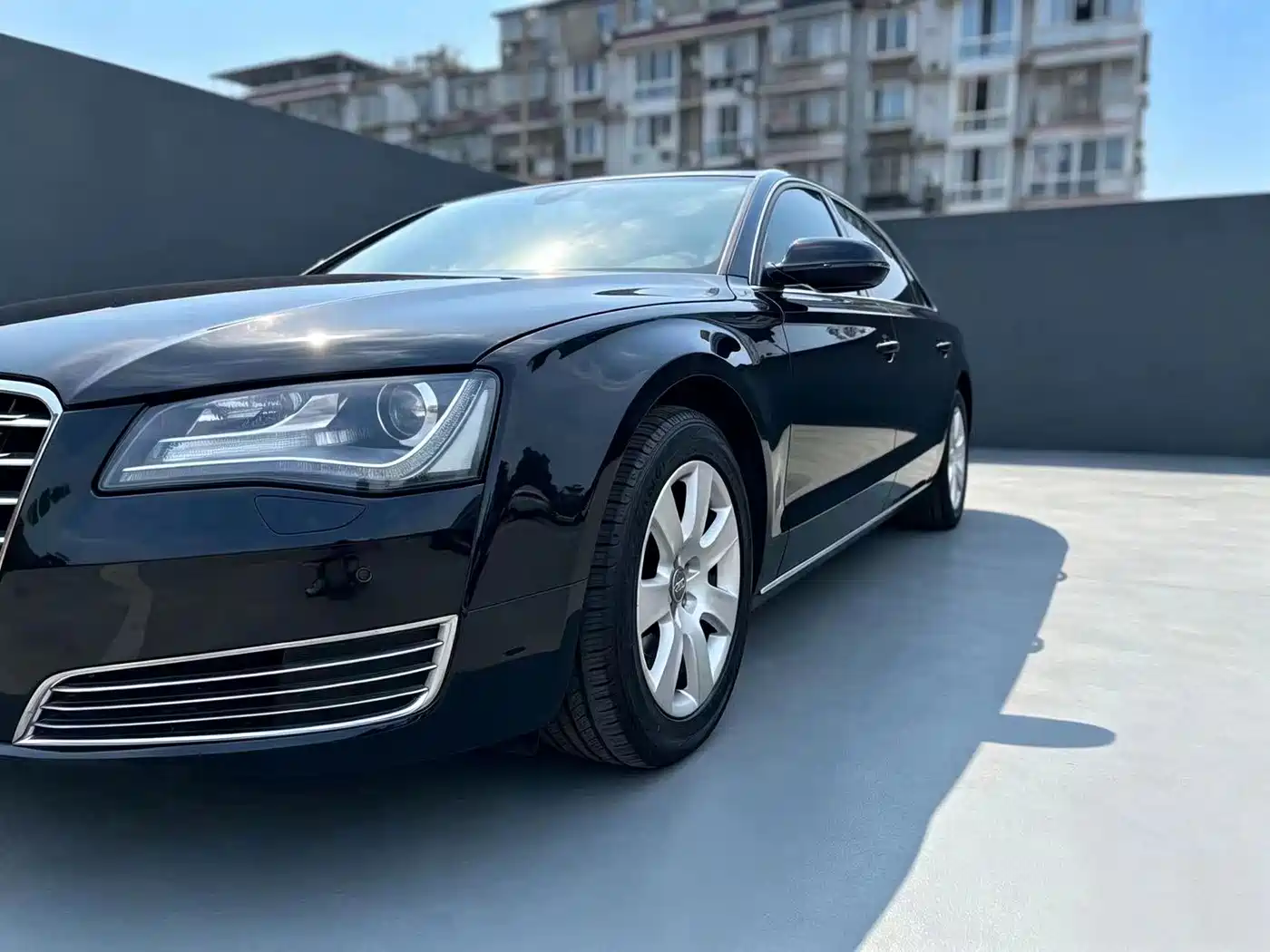 Фото 7 - Audi A8
