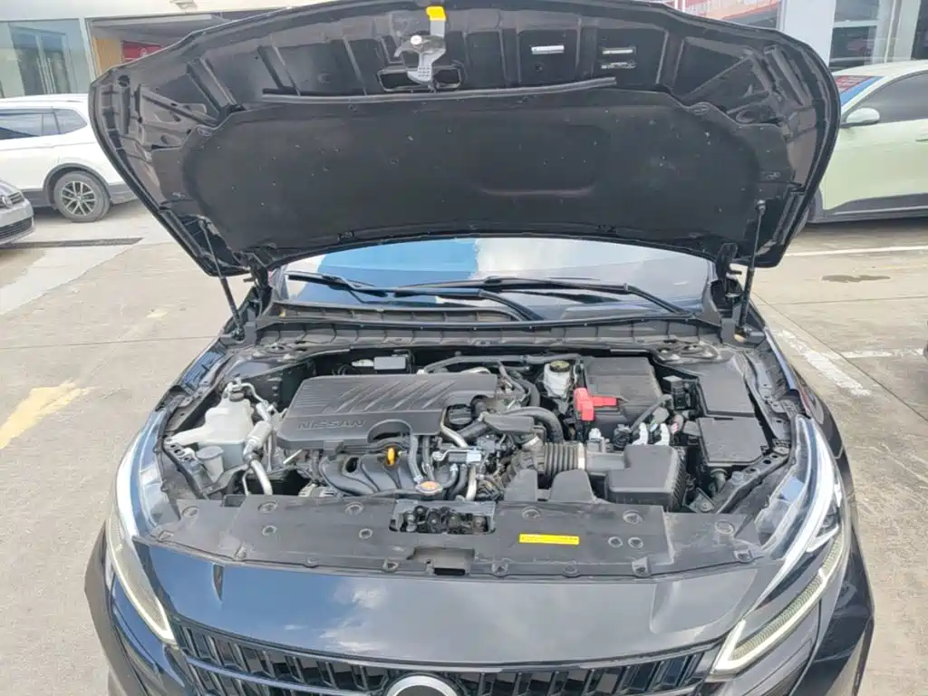 Nissan Teana 2025 2024 2.0L SV Black Gold Edition