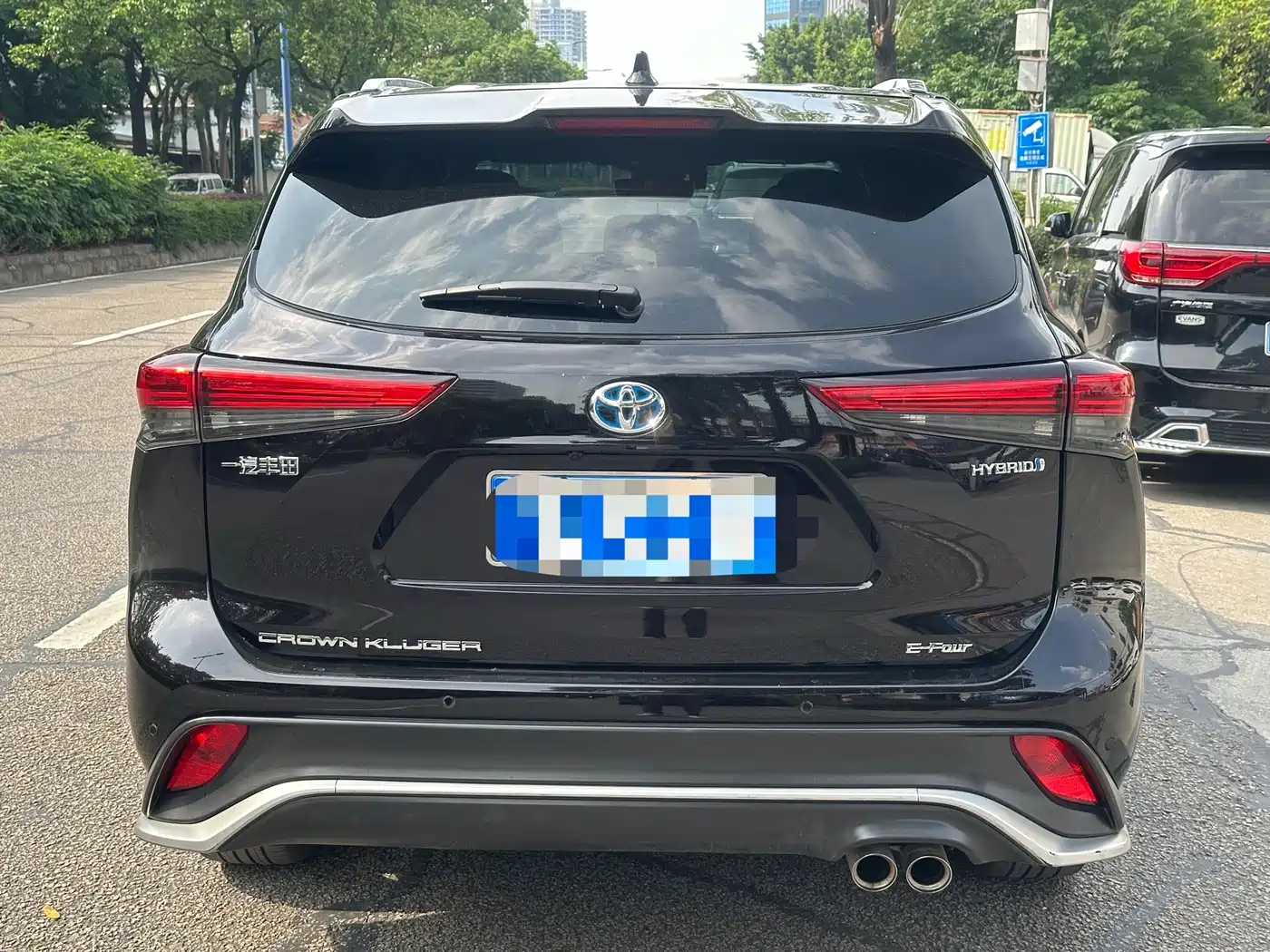Toyota Crown Kluger 2021 2.5L HEV 4WD Premium фото 5