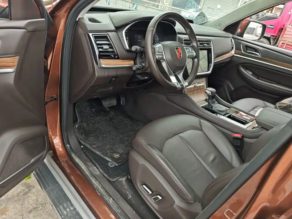 Roewe RX8 2018 2018 30T Internet-connected 2WD Ultimate Edition