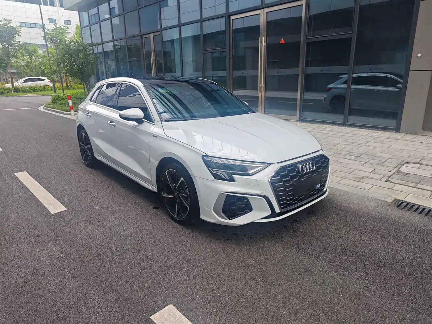 Audi A3 2023 Sportback 35 TFSI Fashion Sport фото 3