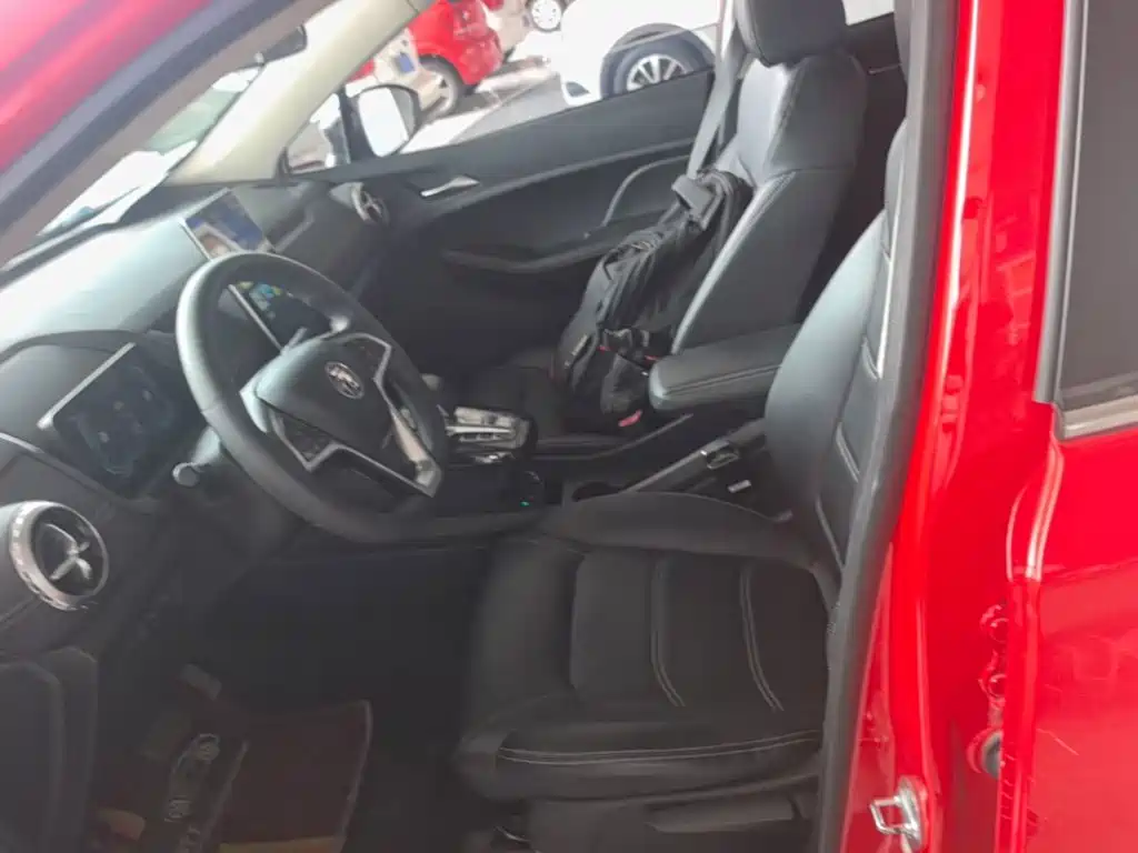 BYD Yuan New Energy 2020 2019 EV535 Smart Connected Trend Leader Type