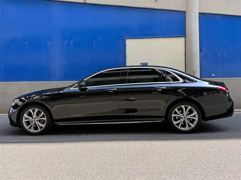 Mercedes-Benz E-Class 2021 Facelift E 300 L Sport Fashion фото 3