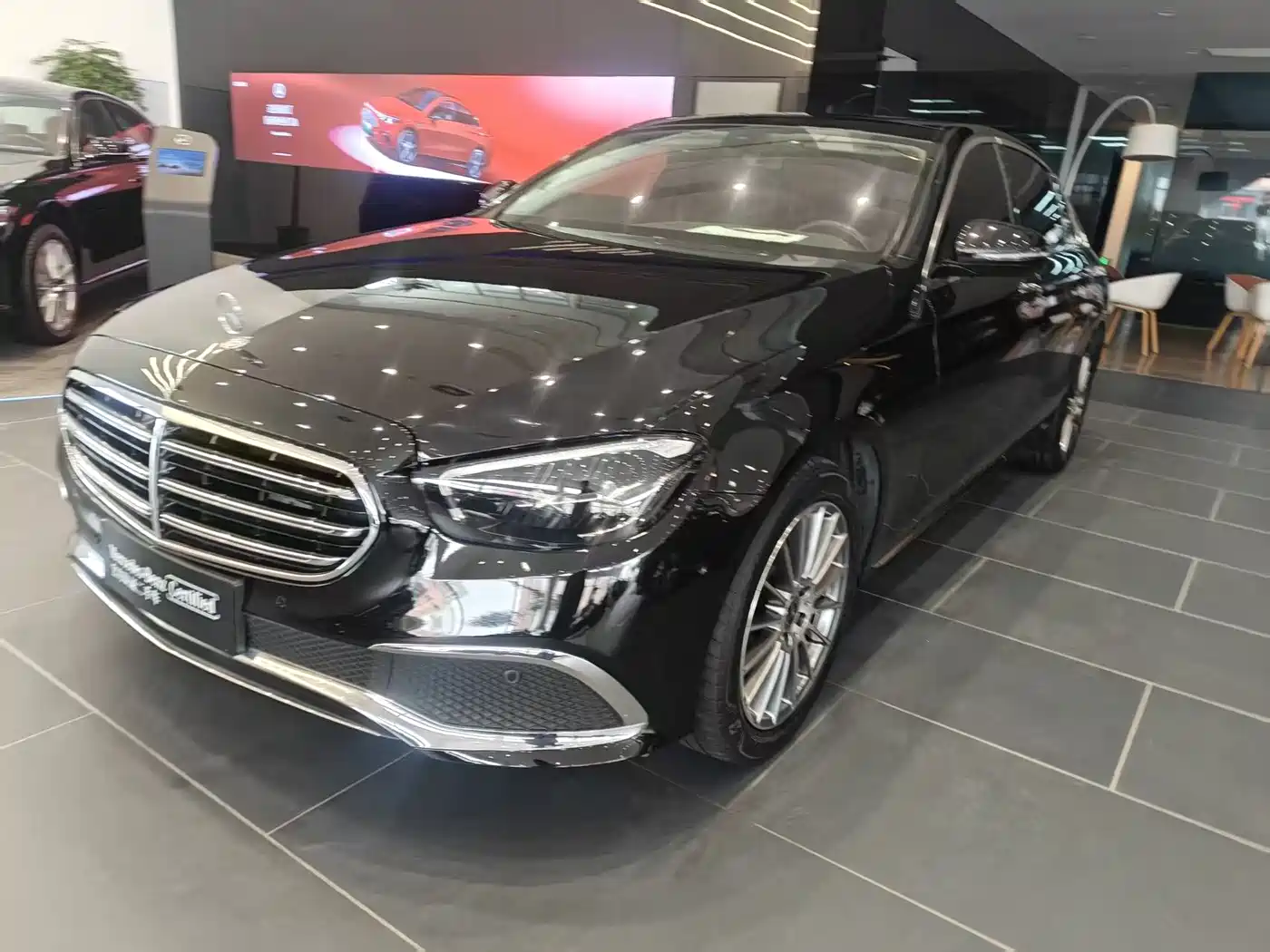  E CLASS