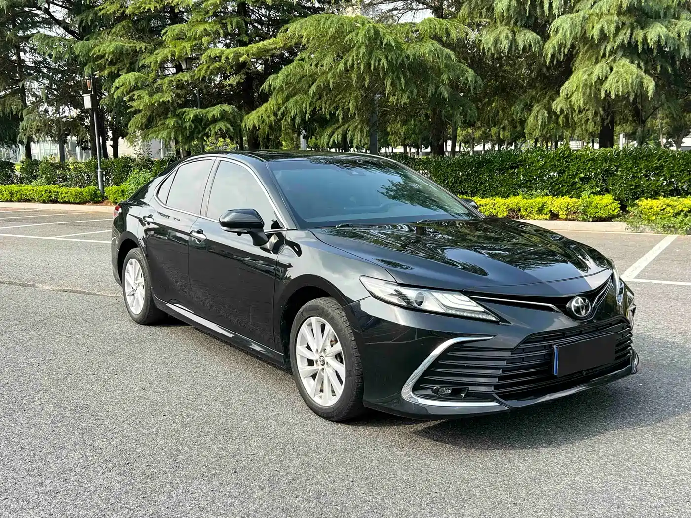 Toyota Camry 2021 2.0G Luxury Edition фото 2