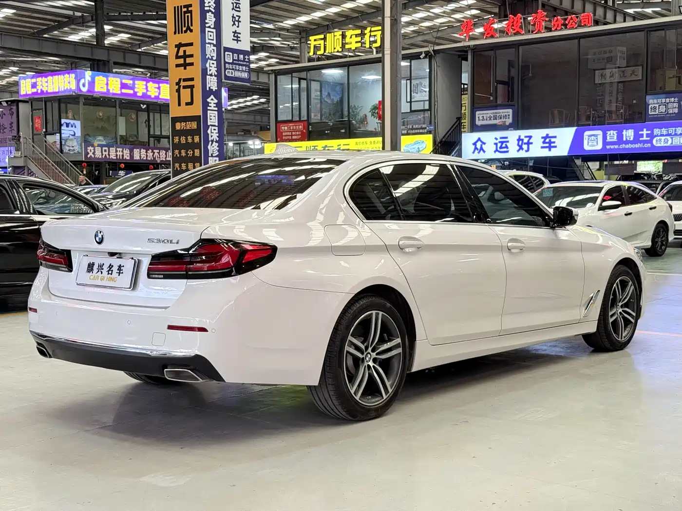 BMW 5 Series 2021 530Li Leading Luxury Package фото 6