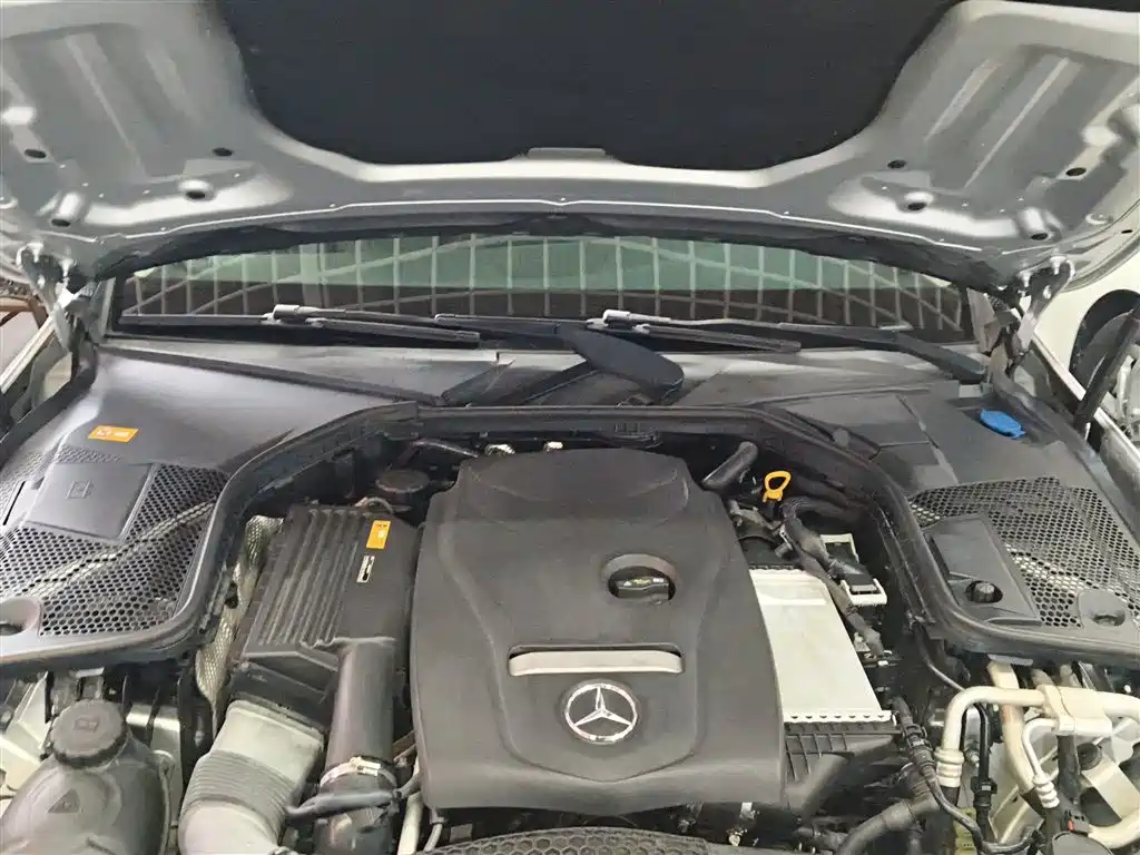 Mercedes-Benz C-Class 2016 C 200 L Sport фото 16