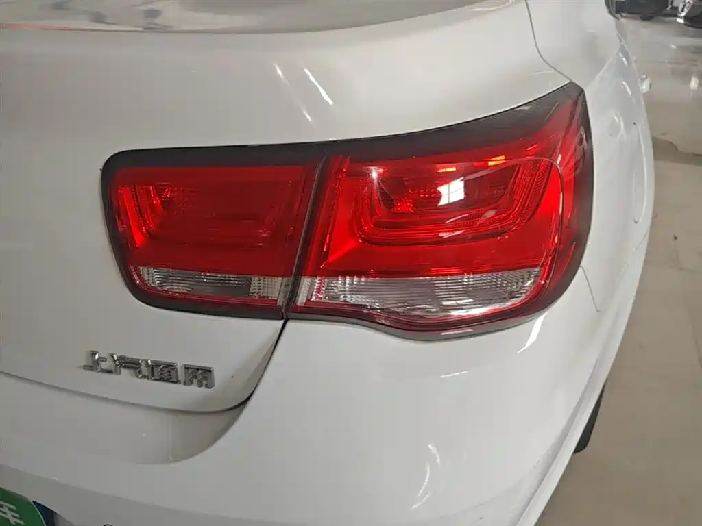 Chevrolet Malibu 2018 530T Automatic Comfort Edition фото 8