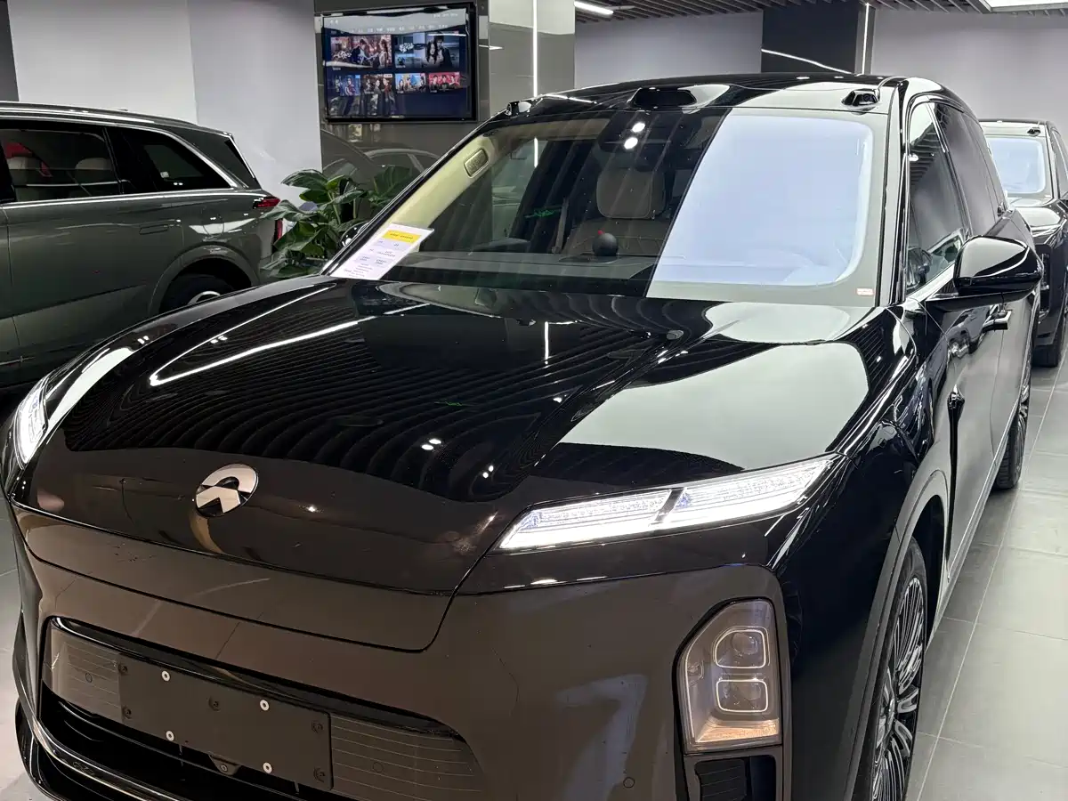 NIO ES8 2025 Model 6-Seat Executive Luxury Edition фото 7