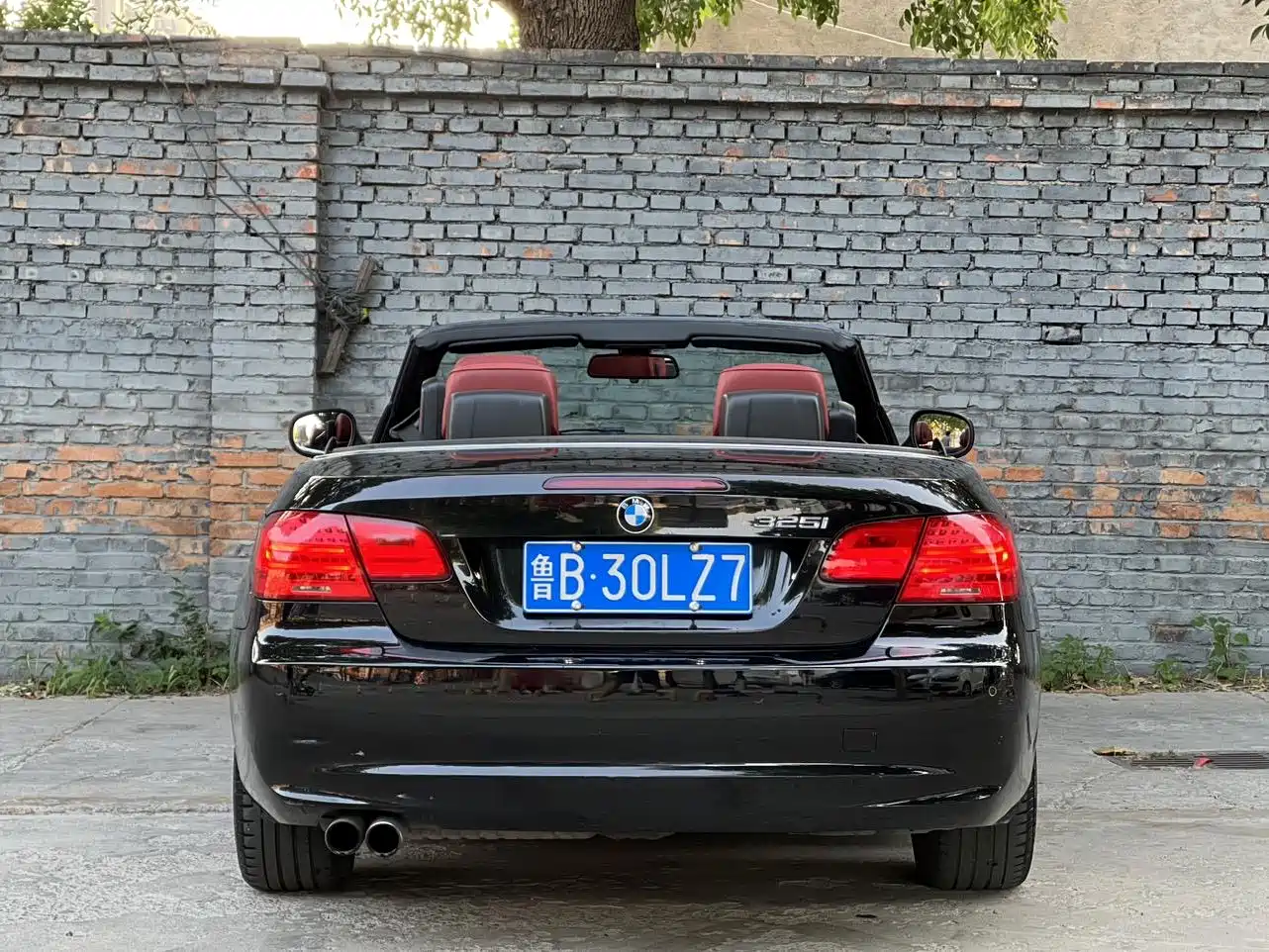 BMW 3 Series (Import) 2012 2011 325i Convertible Coupe