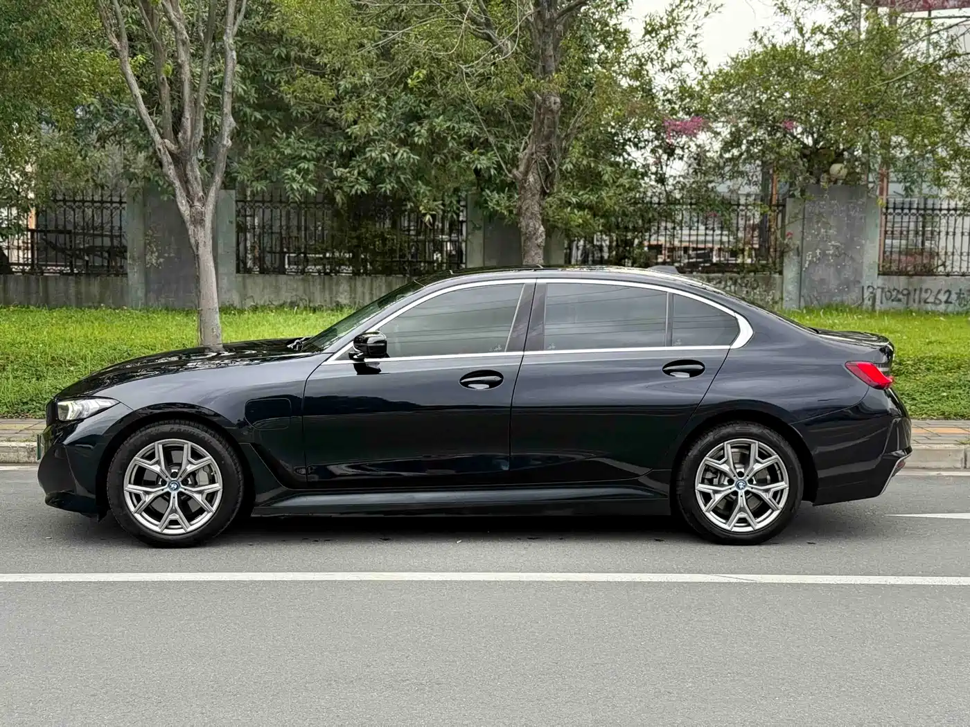 BMW i3 2022 eDrive 35 L фото 3