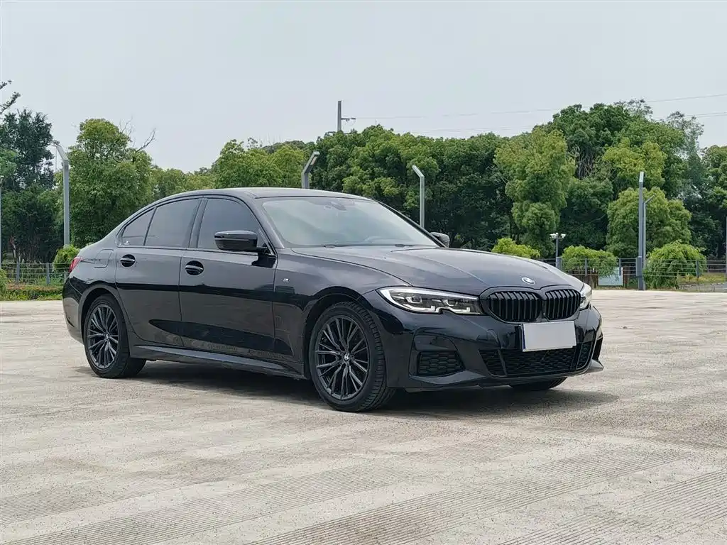 BMW 3 Series 2021 Facelift 325i M Sport Shadow Edition фото 8