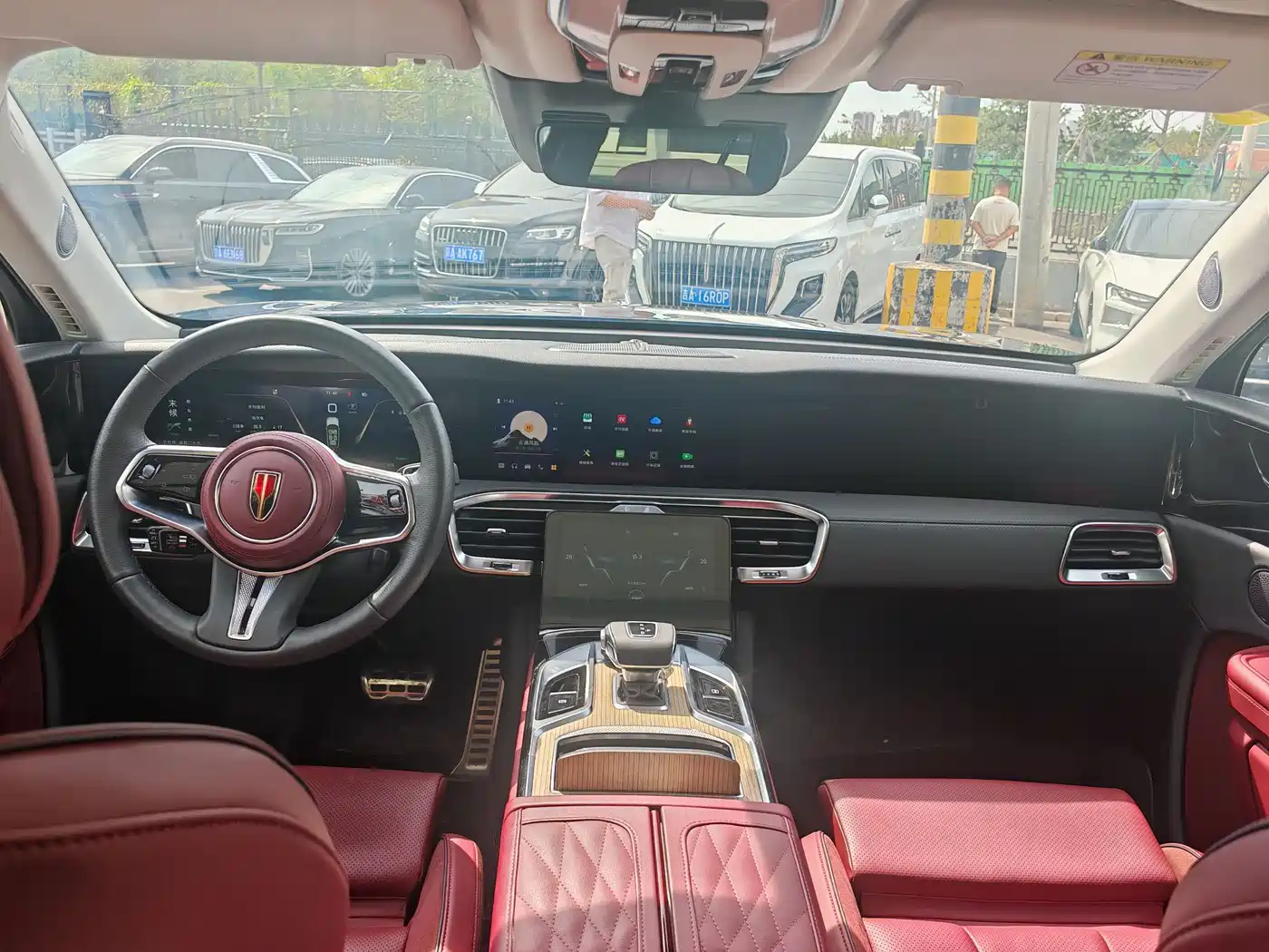 Hongqi E-HS9 2022 690km Qi Xiang Edition (6-seater) фото 9