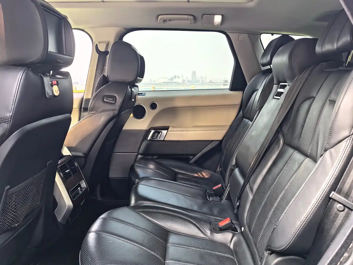 Land Rover Range Rover Sport 2014 3.0 SC V6 HSE фото 11