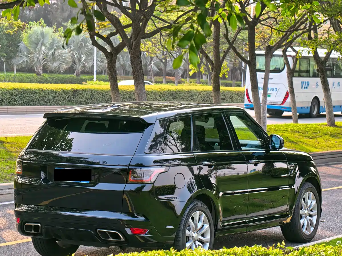Land Rover Range Rover Sport 2014 3.0 SC V6 HSE фото 4