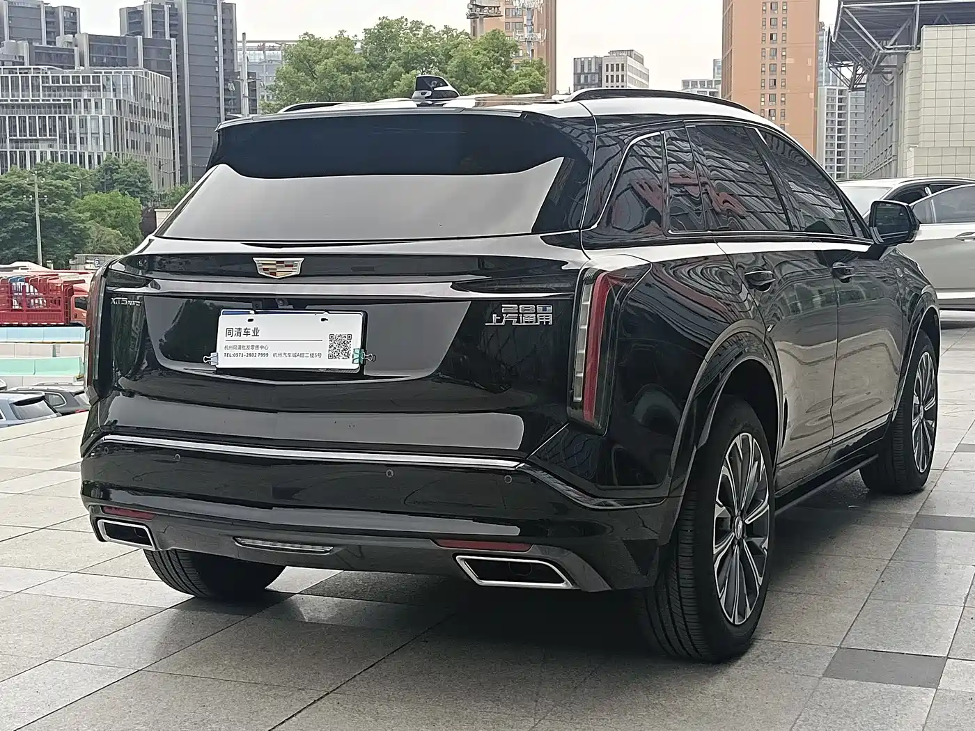 Cadillac XT5 2025 2.0T Luxury фото 8