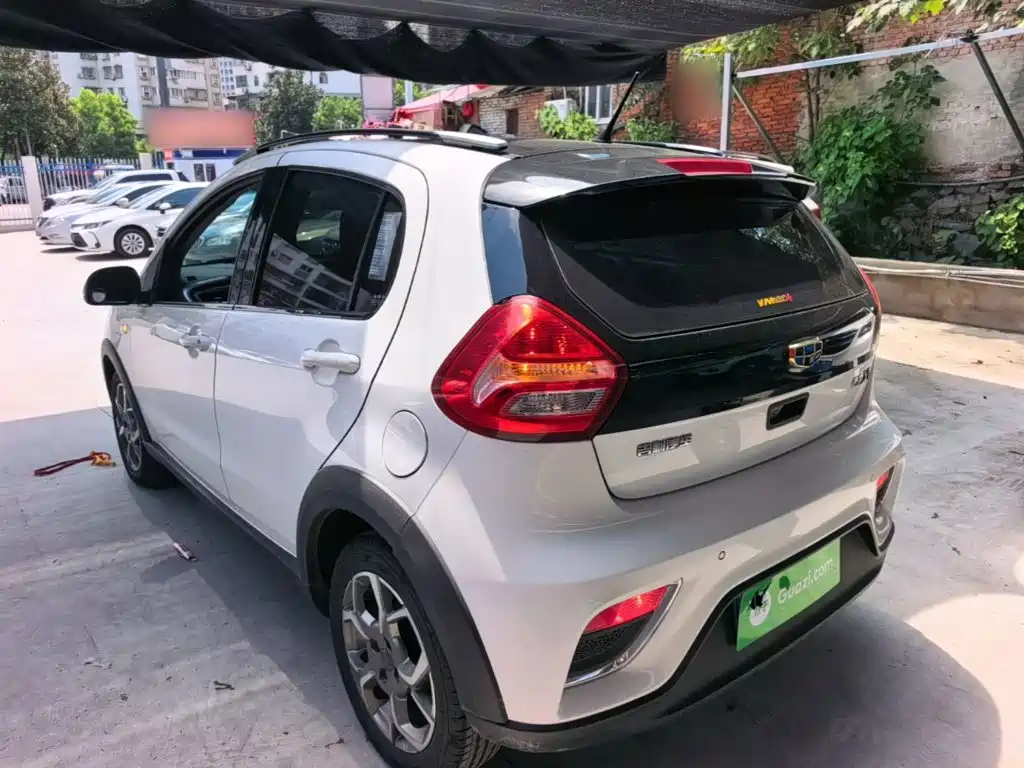 Geely Yuanjing X1 2018 2017 1.3L Auto Player Edition
