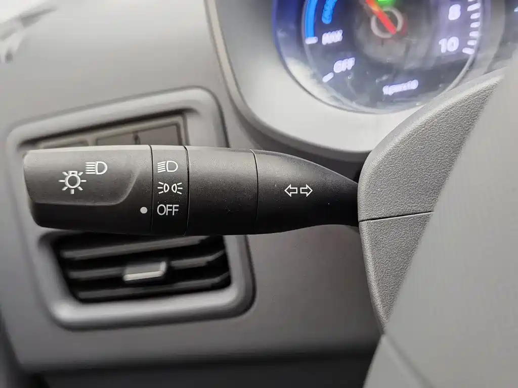 Wuling Motors Wuling Yangguang 2025 2024 300KM Comfort Bus Version 75kW
