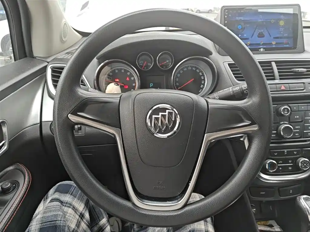 Buick Encore 2015 1.4T Automatic 2WD Urban Elite фото 11