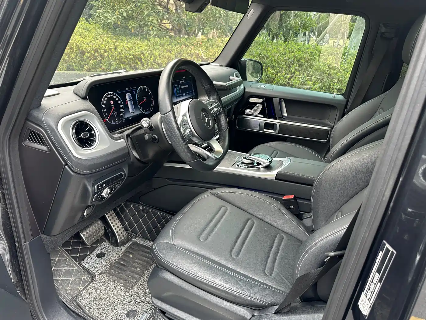 Mercedes-Benz G-Class 2024 G 350 фото 8