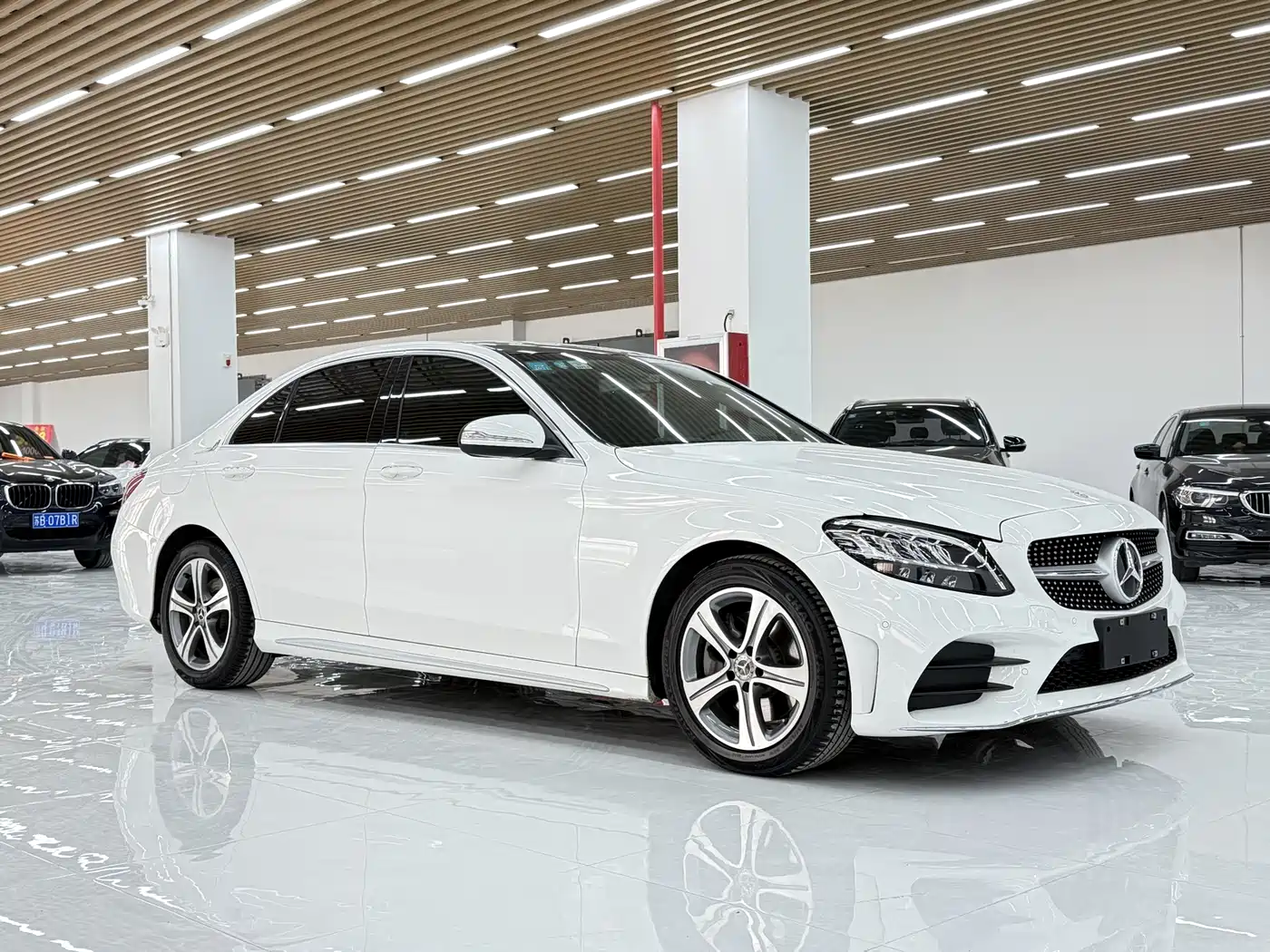 Mercedes-Benz C-Class 2019 C 260 L Sport фото 3